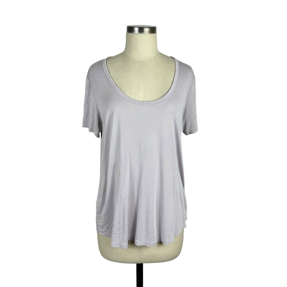 TALULA Light Purple Short‎ Sleeve Top V-Neck Soft Relaxed Fit Aritzia Size Large